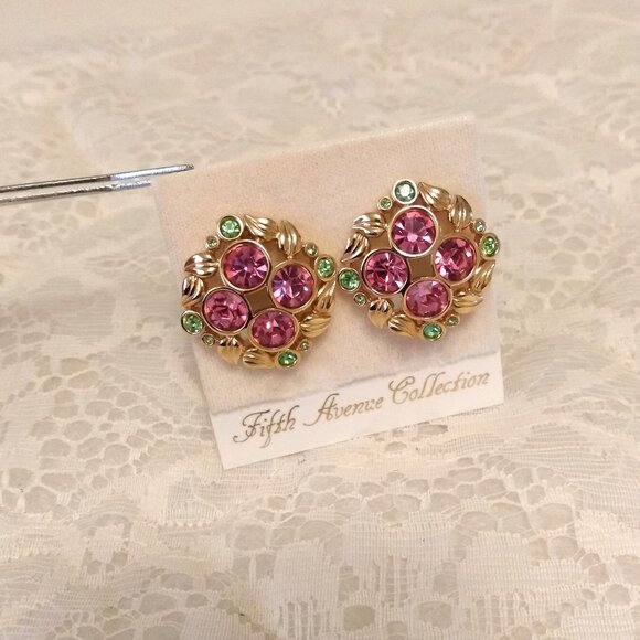 Vintage Pink & Green Crystal Gold Tone Earrings Non-Pierced Clip Earrings - Picture 1 of 11